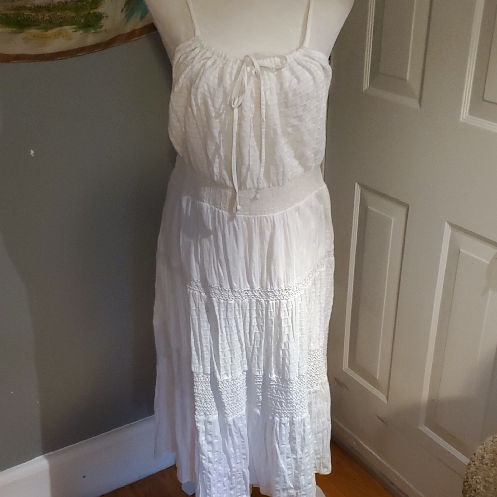 DKNY White Ruched Tiered Sundress